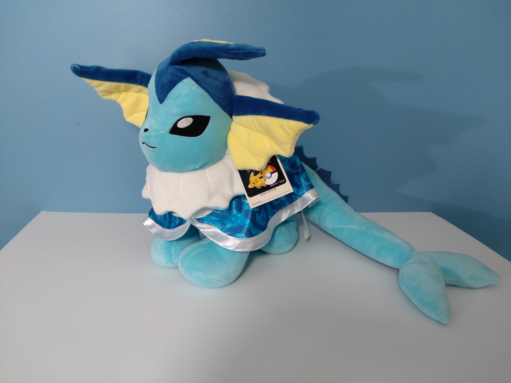 Vaporeon build a bear top