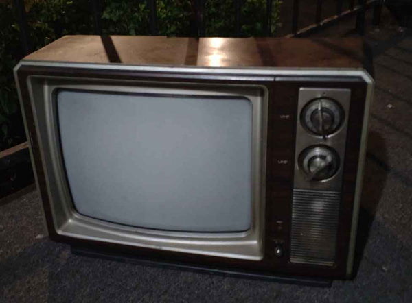 retro tv custom order